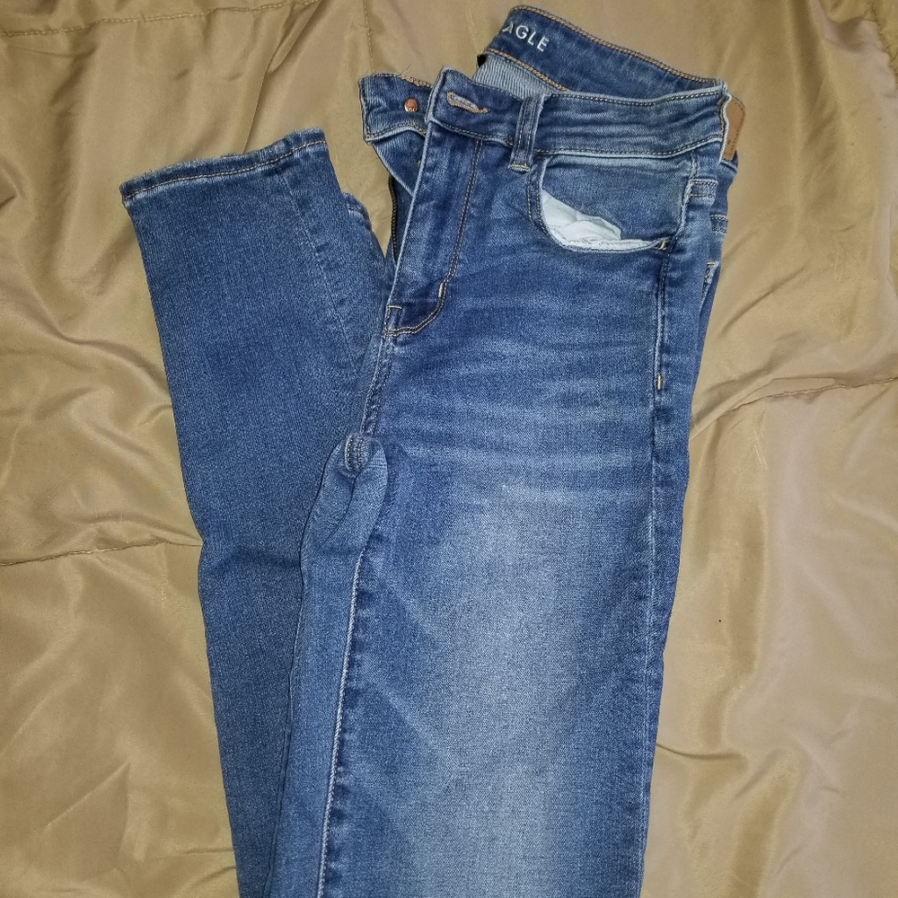 AE jeggings size 6 reg